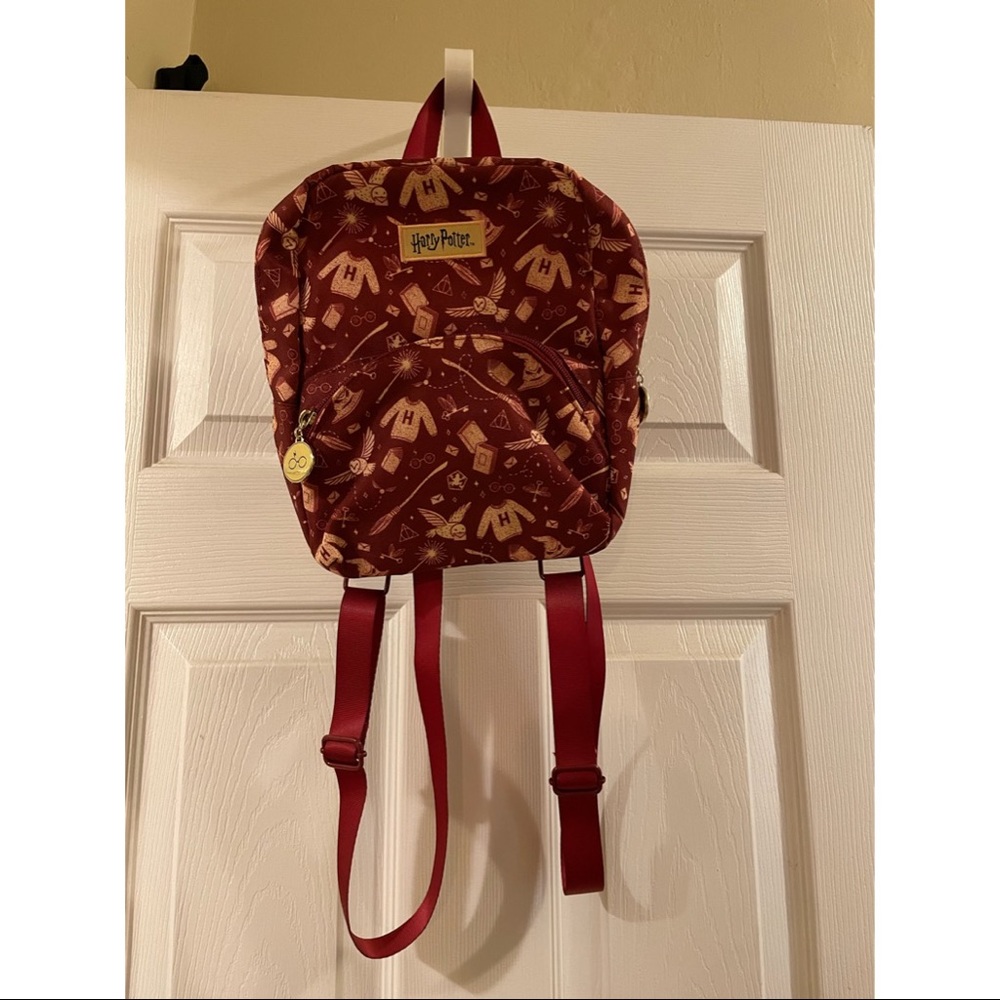 *Retired* Ju-Ju-Be Hogwarts Essentials Mini Backpack BRAND NEW ✨